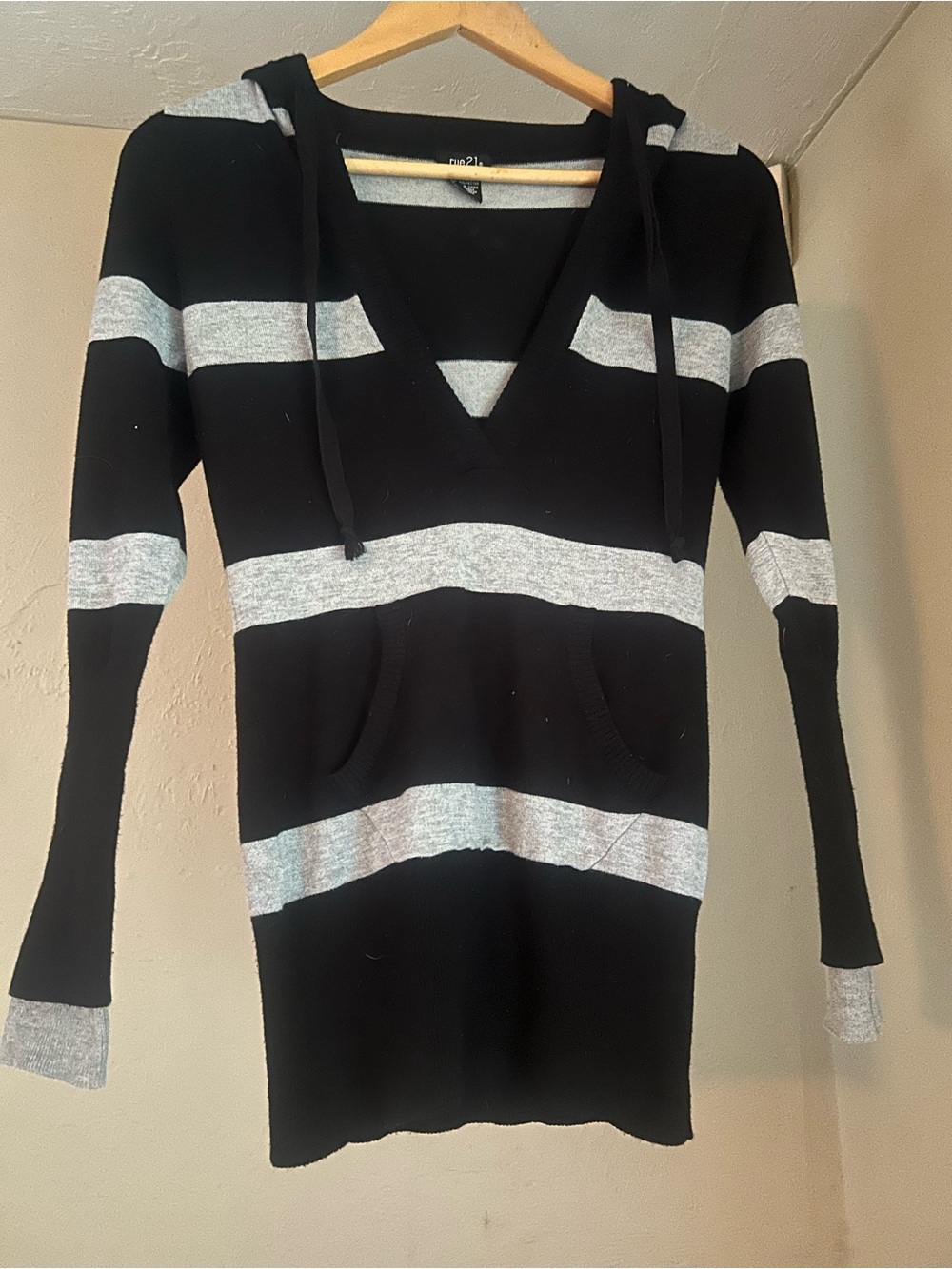 Rue21 Black and Gray Striped V-Neck Hoodie Sweater